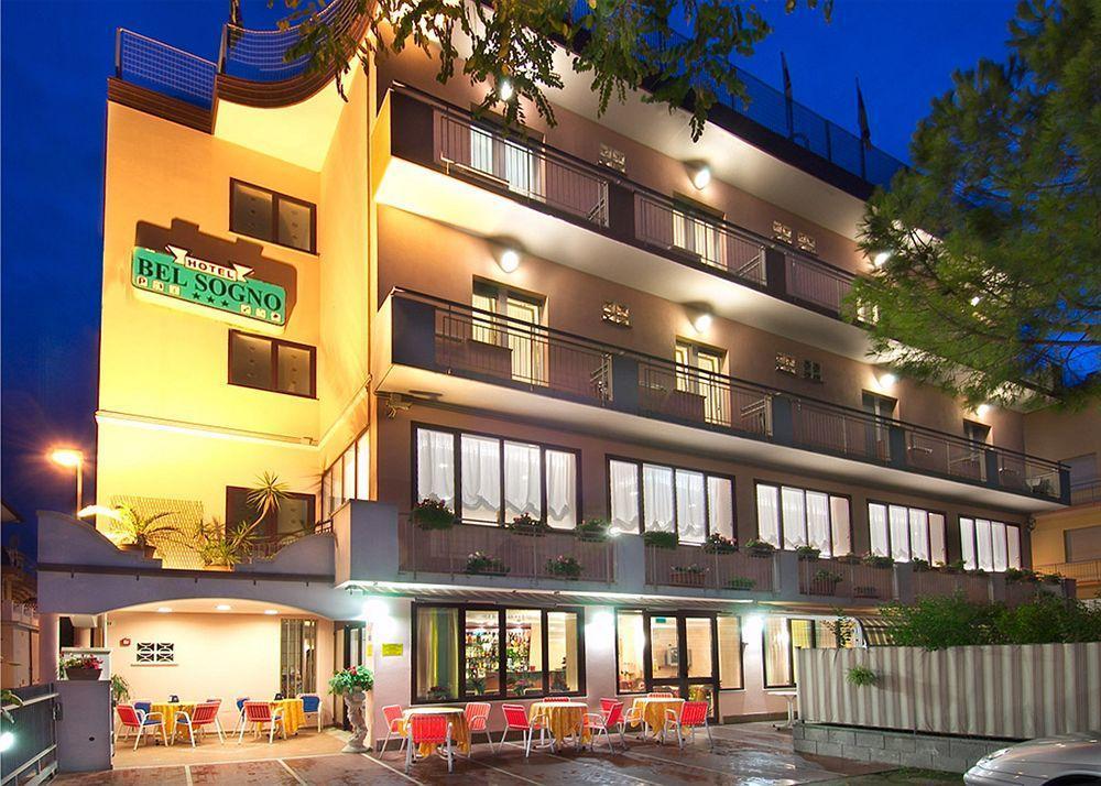 Hotel Bel Sogno Rímini Exterior foto